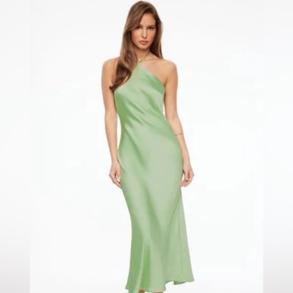 Dynamite dress - Picture 2 of 2